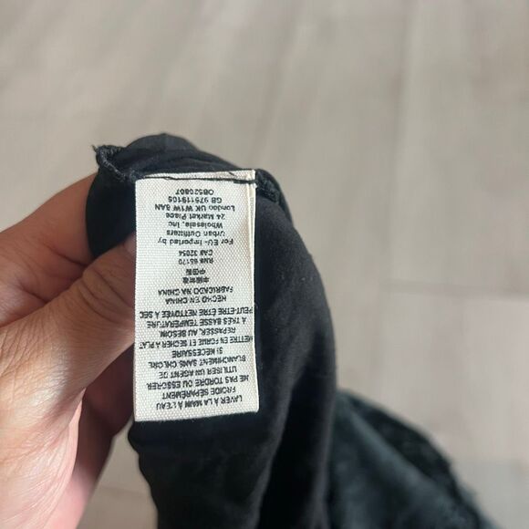 Free People Anastasia Halter Black Lace Crochet Midi Cut Out Sheer Dress size 2 - Picture 9 of 10